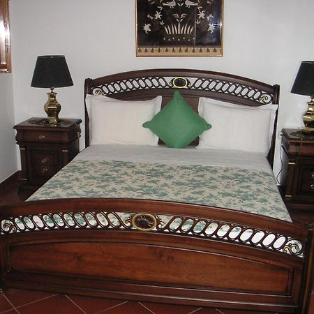 Candia House Ngoại thất bức ảnh