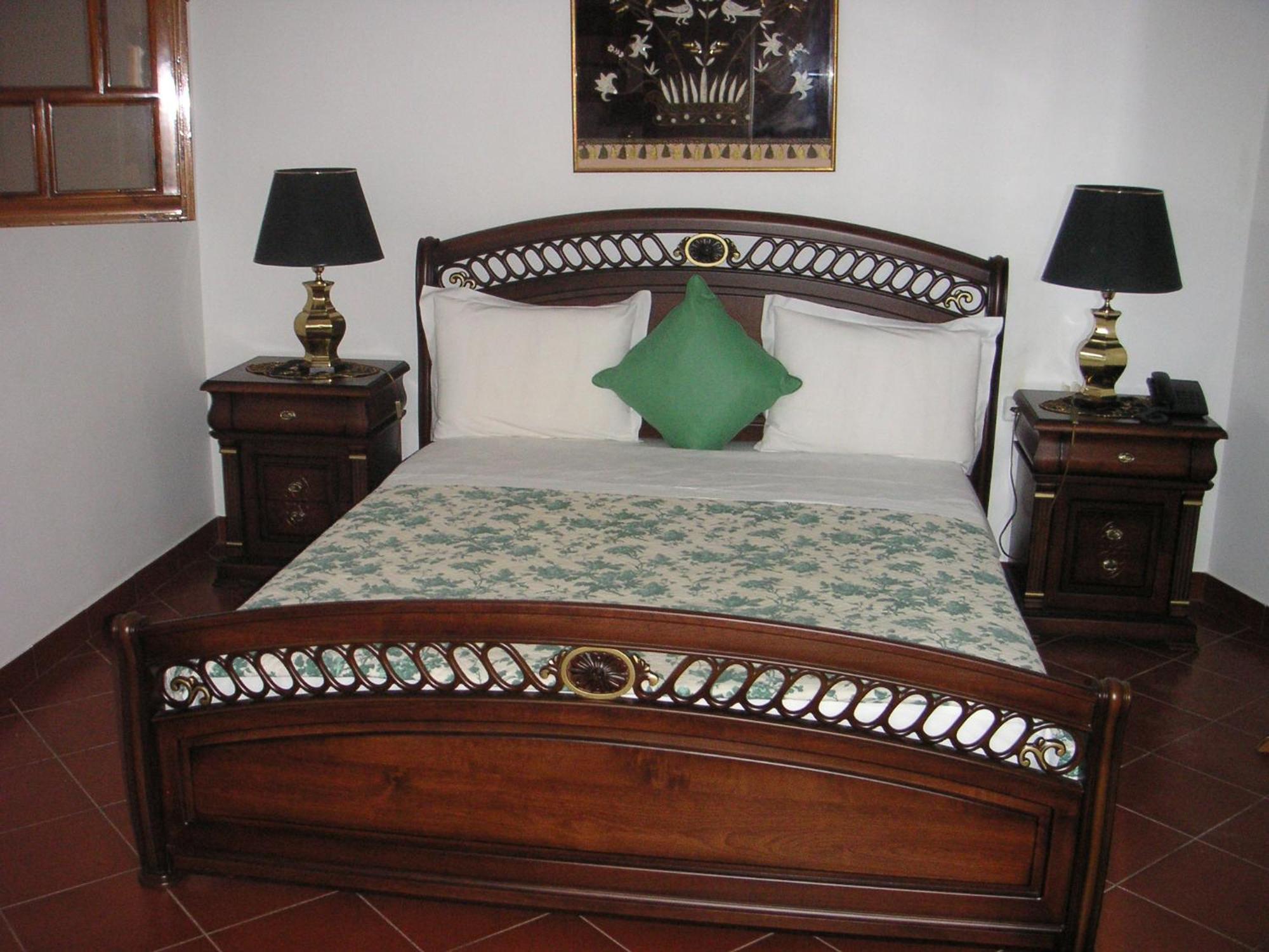 Candia House Ngoại thất bức ảnh